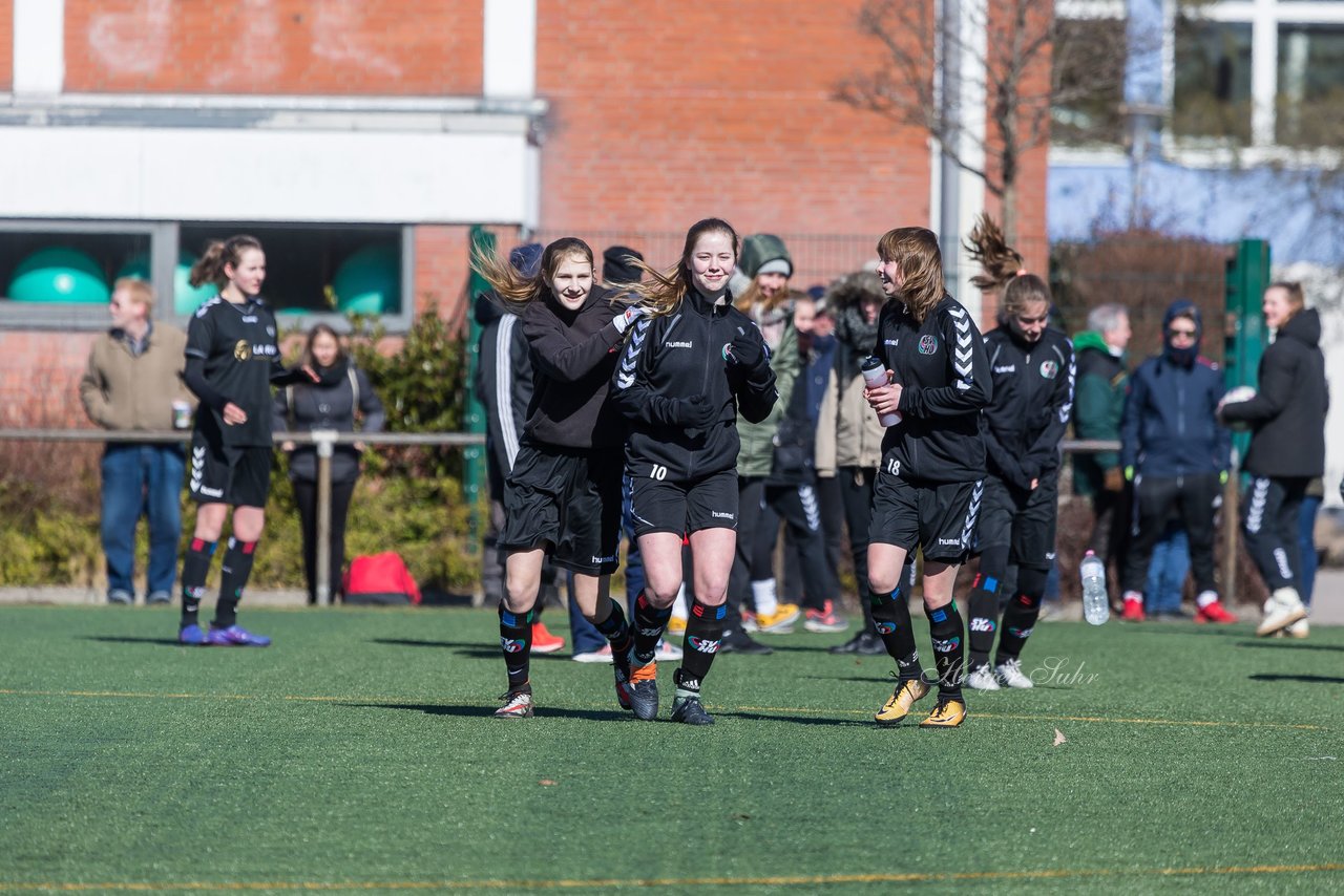 Bild 359 - B-Juniorinnen Halbfinale SVHU - Holstein Kiel : Ergebnis: 3:0